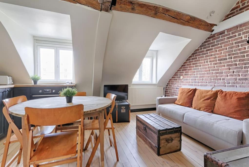 Ferienwohnung Mykeypers - Fantastic Designed Parisan Loft 2Br/6P- Le Marais Exterior foto